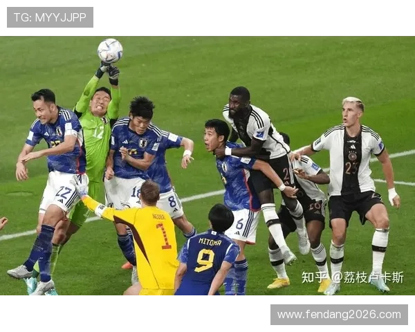 世界杯新闻播报实时直播带你直击赛场每一刻精彩瞬间